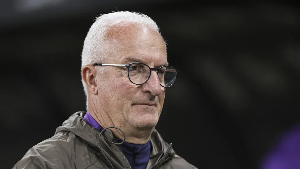 Pressão aumenta e Dorival entra em processo de fritura no Corinthians